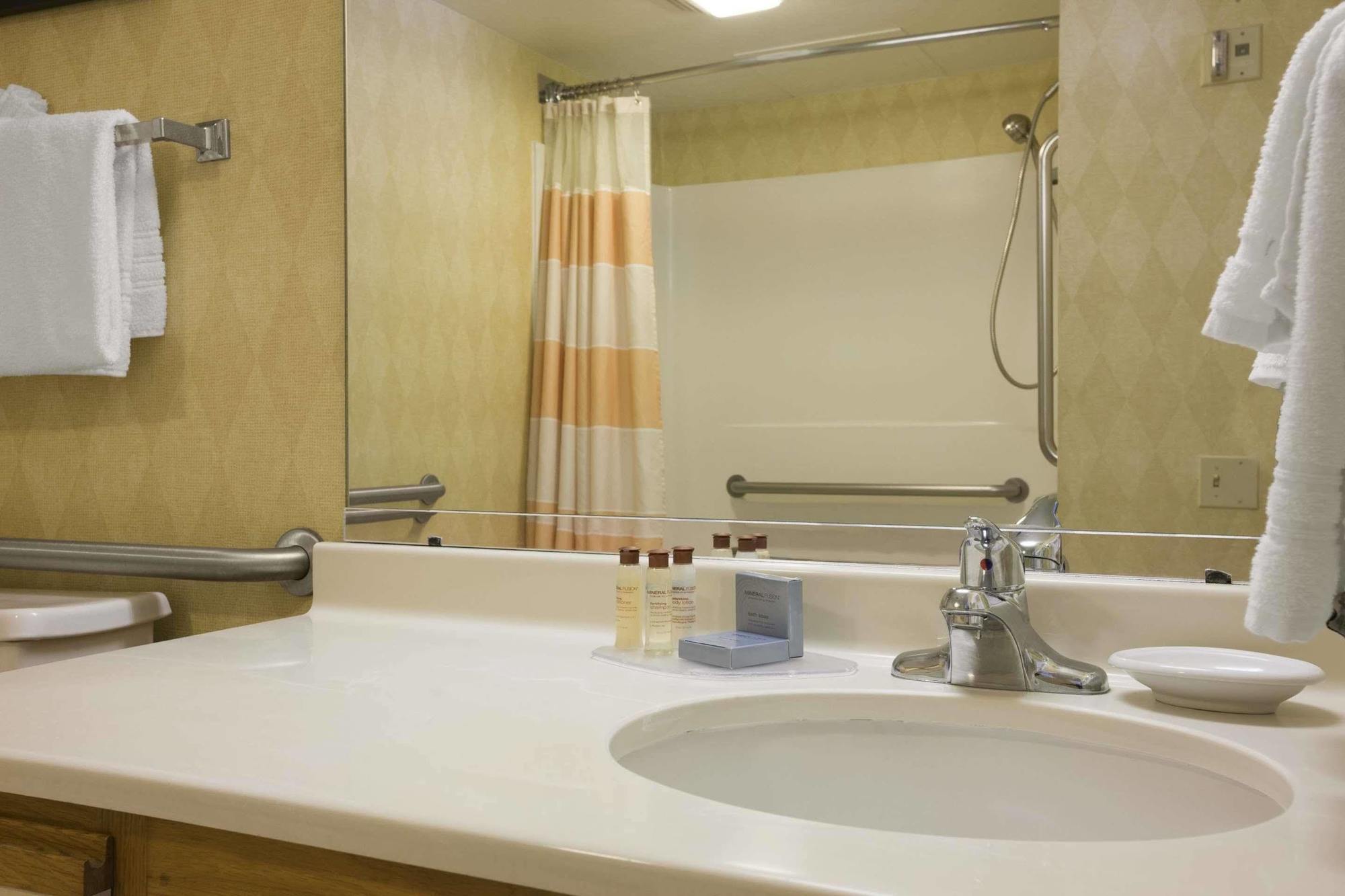 Hawthorn Suites By Wyndham Philadelphia Airport Filadélfia Exterior foto